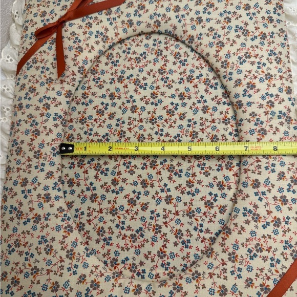 Vintage Fabric Padded Picture Frame 1980s Retro Floral Handmade Cottagecore Lace - Picture 11 of 12